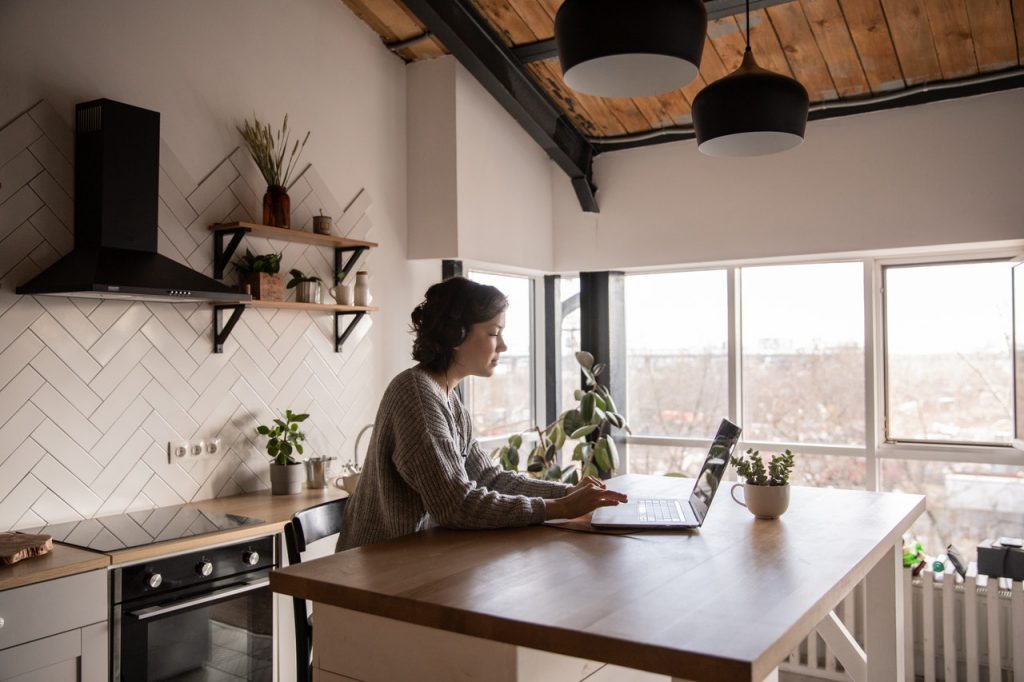 Trabajar desde casa-Rosa María Caballero